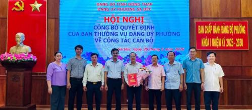 CÔNG BỐ QUYẾT ĐỊNH CỦA BAN THƯỜNG VỤ ĐẢNG ỦY VỀ CÔNG TÁC CÁN BỘ
