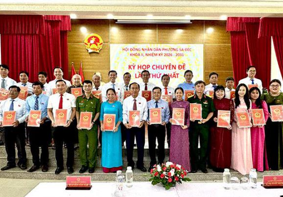 Hội đồng nhân dân phường Sa Đéc tổ chức kỳ họp chuyên đề lần thứ nhất